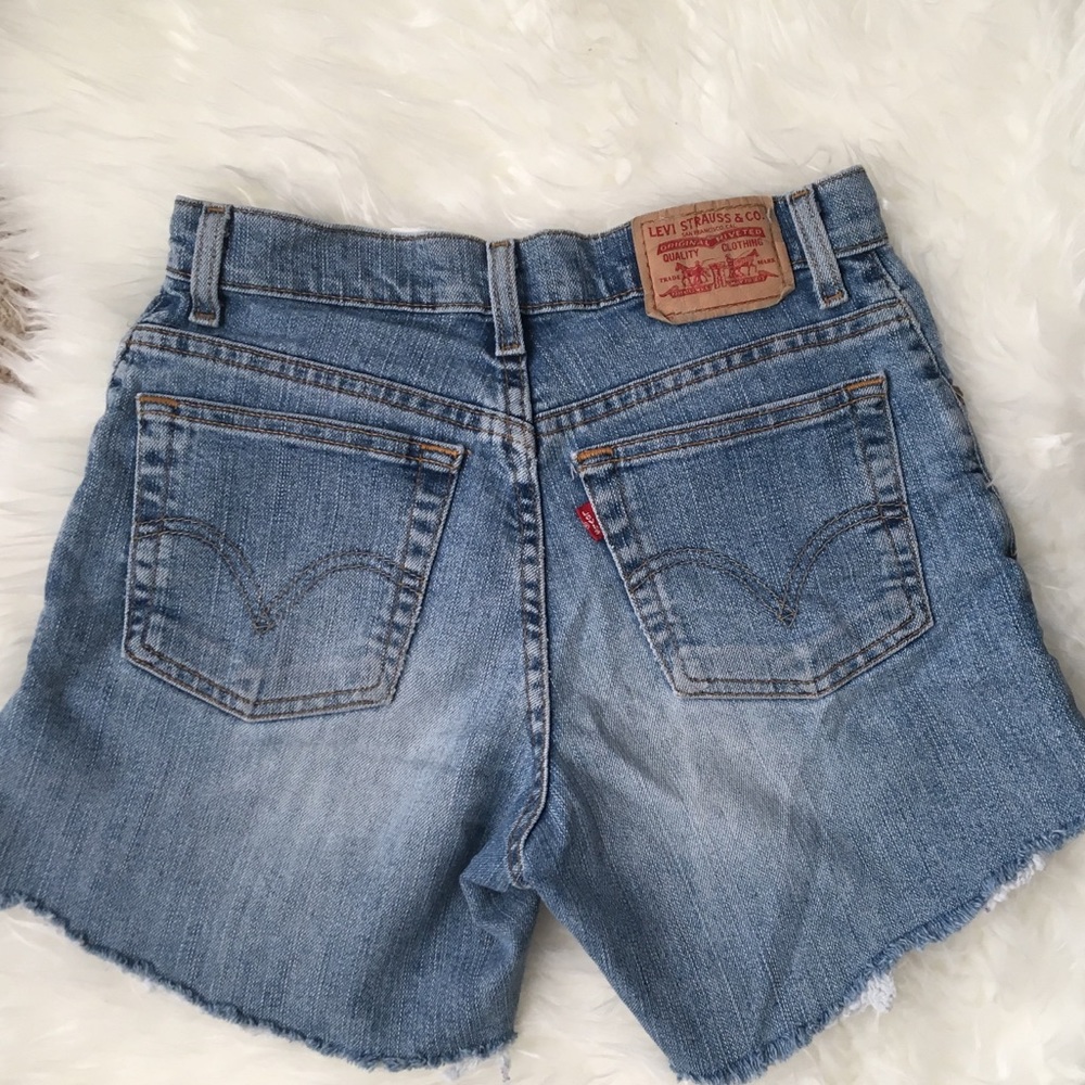Vintage High Waisted Levi Shorts